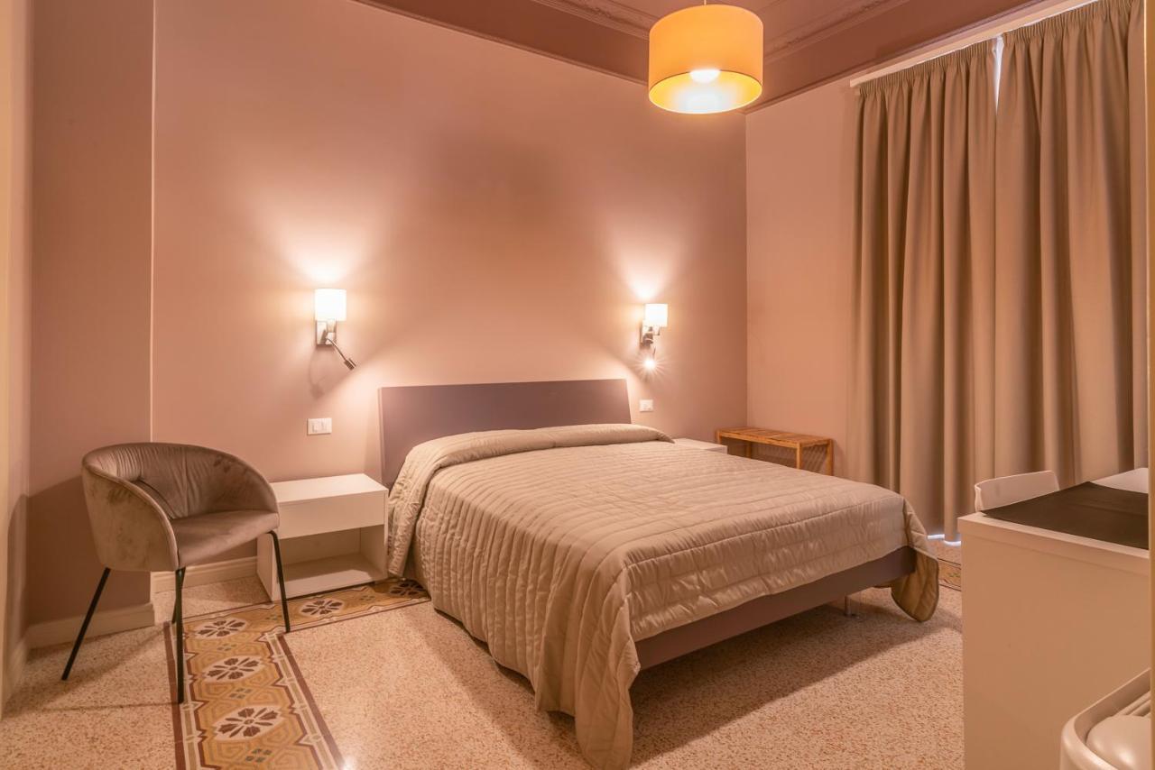 B&B Handy Палермо Екстер'єр фото